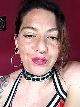 Snapshot of sweetbabyass chatting on October 15, 2025, 5:35 pm sweetbabyass online show from October 15, 2025, 5:35 pm