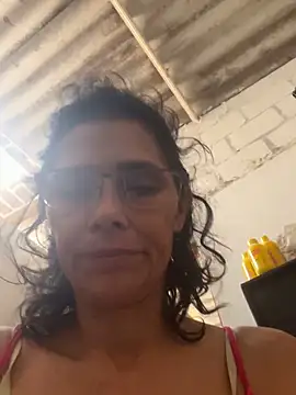 MireyaTorresGu online show from June 19, 2026, 2:32 pm