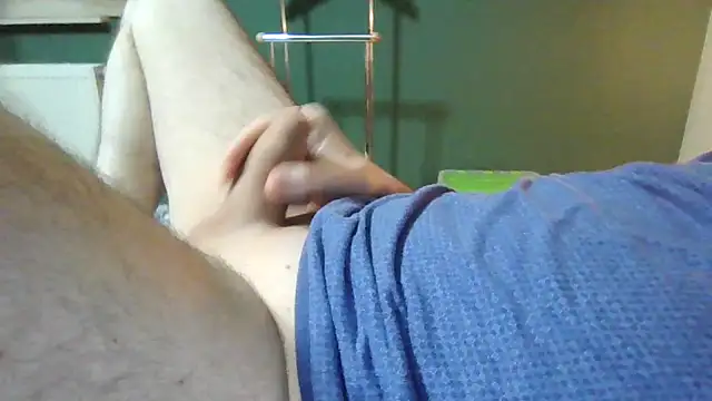 brtbrlss online show from December 16, 2025, 5:01 am