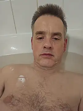 Hectorthyssen1 online show from December 15, 2025, 10:03 pm