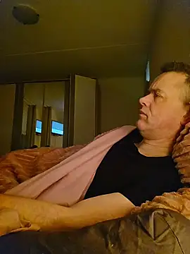 Hectorthyssen1 online show from February 14, 2026, 8:33 am