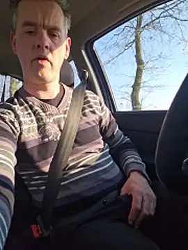 Hectorthyssen1 online show from March 19, 2026, 3:38 pm