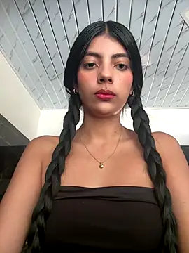 Snapshot of Baby_Niels chatting on September 29, 2025, 1:27 pm Baby Niels online show from September 29, 2025, 1:27 pm