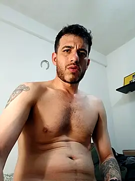 jhonyhot9292 online show from February 10, 2026, 2:04 am