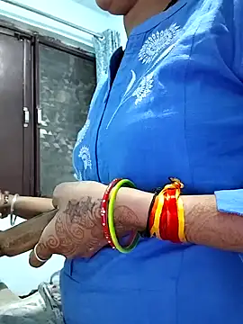 Sexy-Mona2 online show from December 7, 2024, 1:40 pm