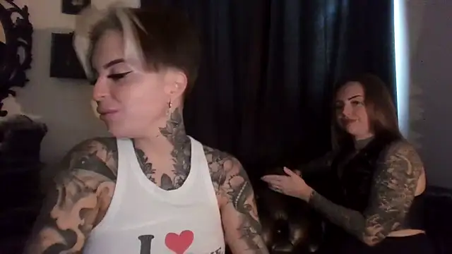 Alexandersonxo online show from December 16, 2025, 10:20 am