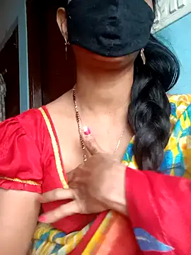 Snapshot of sweet-mahi chatting on December 6, 2024, 2:24 am sweet-mahi online show from December 6, 2024, 2:24 am