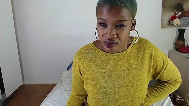 FLOWERLIPS25 online show from February 21, 2025, 12:50 pm