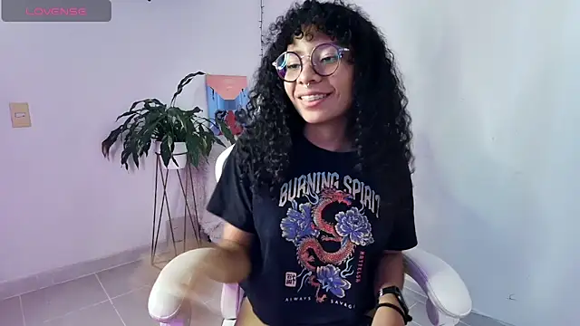Elektra williams online show from February 18, 2025, 10:03 pm