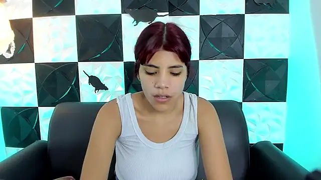 AfroditaMoore online show from October 28, 2025, 3:32 am