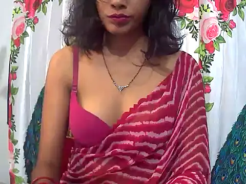 sexy janu25 online show from September 9, 2025, 4:12 am