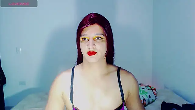 alexandrasexy32 online show from July 9, 2026, 7:07 pm