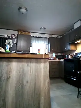 Snapshot of Jay81 chatting on February 1, 2026, 10:41 pm Jay81 online show from February 1, 2026, 10:41 pm