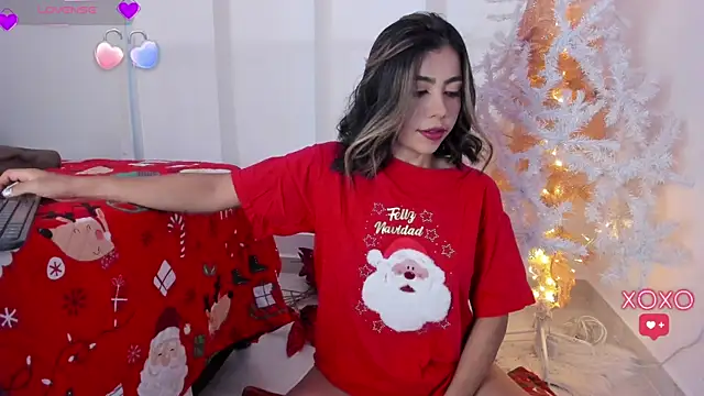 AndreaVelasco online show from December 1, 2025, 9:09 pm