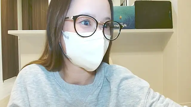 Snapshot of _hina_chan_ chatting on October 15, 2025, 2:28 pm hina chan online show from October 15, 2025, 2:28 pm