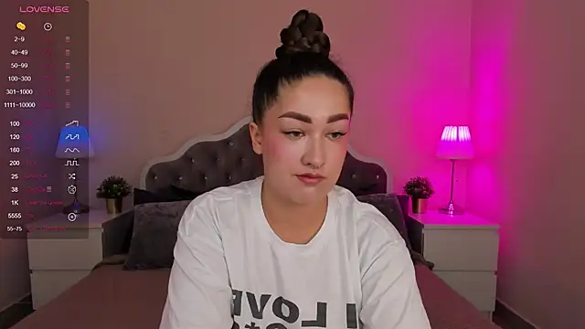 Aria Blisss online show from September 11, 2025, 11:49 pm