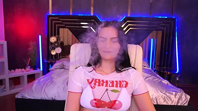 MilashaLovely online show from September 25, 2025, 1:15 pm