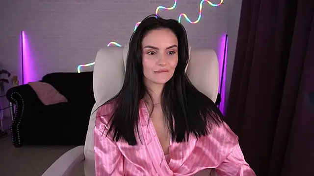 MilashaLovely online show from November 14, 2025, 3:00 pm