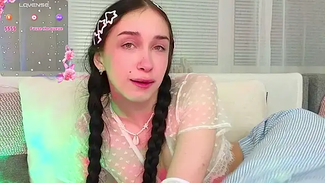 AlicePlayss online show from February 9, 2025, 2:06 am