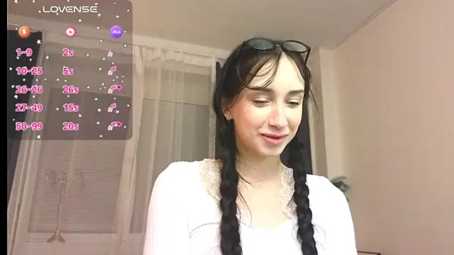 AlicePlayss online show from March 14, 2025, 1:16 am