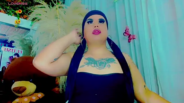 nauthyvalentina online show from April 1, 2026, 1:41 pm