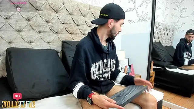jakemagnus online show from January 9, 2025, 5:43 pm