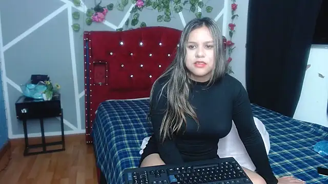 Snapshot of stephanieross202cl chatting on March 16, 2025, 6:20 am stephanieross202cl online show from March 16, 2025, 6:20 am