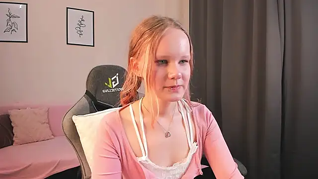 boostyboobs online show from March 1, 2025, 3:10 am
