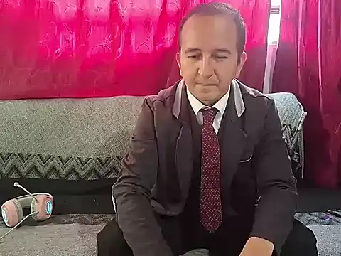 Snapshot of yazforeSolo chatting on September 29, 2025, 1:49 pm yazforeSolo online show from September 29, 2025, 1:49 pm