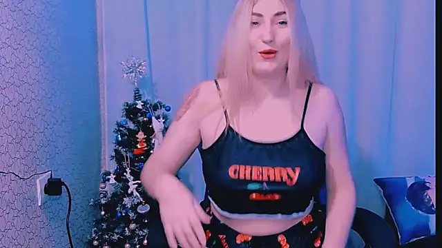 Snapshot of JaneLaJewel chatting on December 20, 2025, 11:17 am JaneLaJewel online show from December 20, 2025, 11:17 am