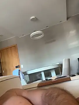 gabrielc27 online show from September 24, 2025, 4:21 pm