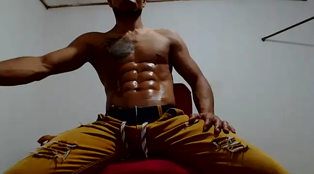 Snapshot of fernandez_latinblackk chatting on December 3, 2024, 5:53 am fernandez latinblackk online show from December 3, 2024, 5:53 am