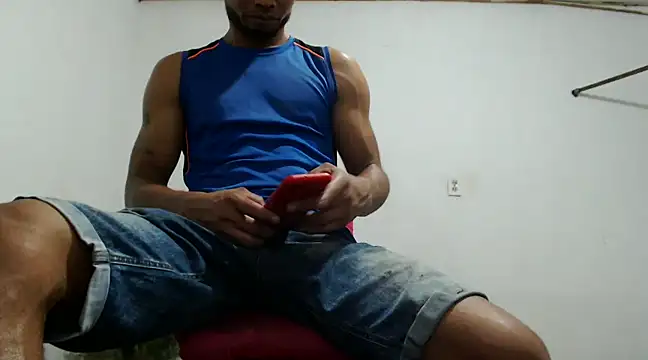 Snapshot of fernandez_latinblackk chatting on December 4, 2024, 5:33 pm fernandez latinblackk online show from December 4, 2024, 5:33 pm