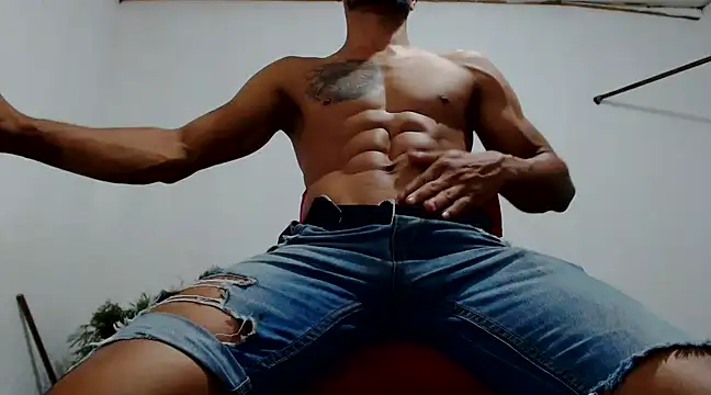 Snapshot of fernandez_latinblackk chatting on December 6, 2024, 5:53 am fernandez latinblackk online show from December 6, 2024, 5:53 am