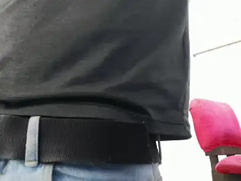 Snapshot of fernandez_latinblackk chatting on January 16, 2025, 2:51 am fernandez latinblackk online show from January 16, 2025, 2:51 am