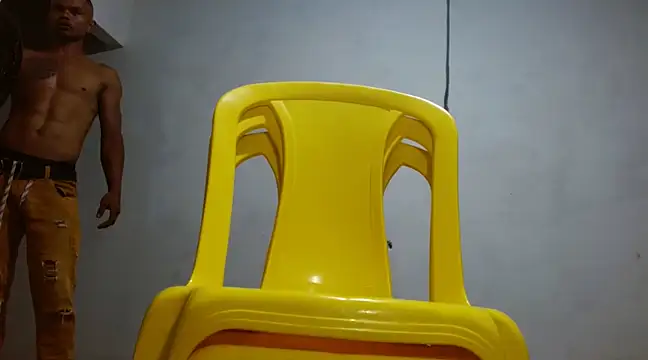 Snapshot of fernandez_latinblackk chatting on March 16, 2025, 12:34 am fernandez latinblackk online show from March 16, 2025, 12:34 am