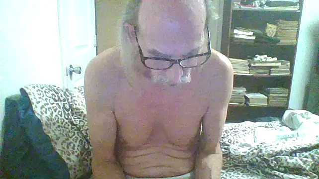 friendlychat1 online show from September 9, 2025, 4:34 am