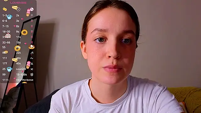 Sweet Evva online show from March 16, 2026, 3:05 pm