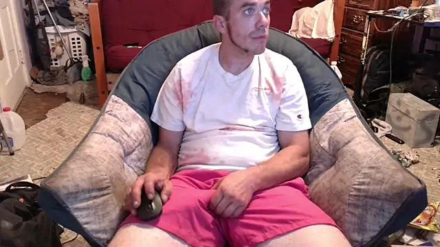 Snapshot of ScubaStevex chatting on September 21, 2025, 11:39 pm ScubaStevex online show from September 21, 2025, 11:39 pm