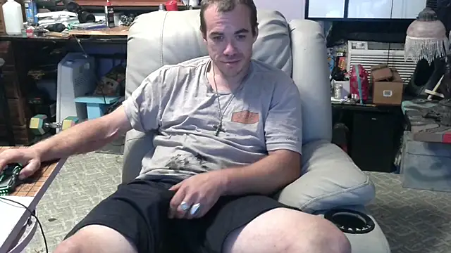 Snapshot of ScubaStevex chatting on October 16, 2025, 2:45 am ScubaStevex online show from October 16, 2025, 2:45 am