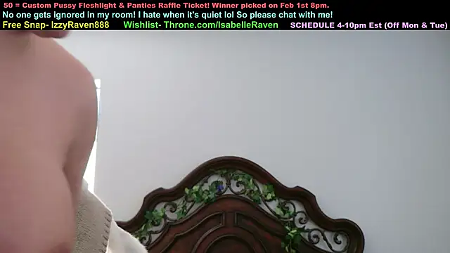 IsabelleRaven online show from February 11, 2026, 5:29 pm