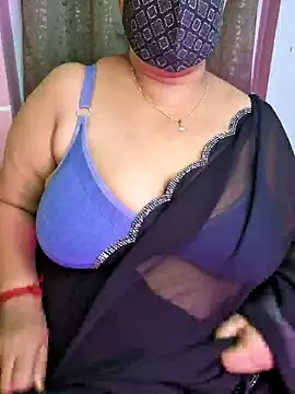 Cute Bellaa online show from January 3, 2025, 10:41 am