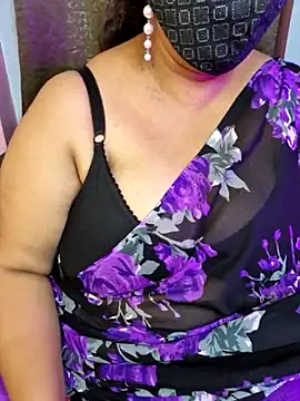 Cute Bellaa online show from March 17, 2025, 2:34 pm