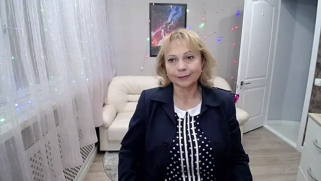 Snapshot of Milla_Cutie18 chatting on December 4, 2024, 12:03 pm Milla Cutie18 online show from December 4, 2024, 12:03 pm