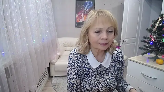 Snapshot of Milla_Cutie18 chatting on December 7, 2024, 9:28 am Milla Cutie18 online show from December 7, 2024, 9:28 am