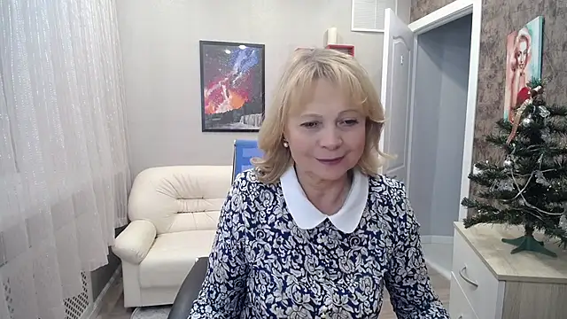 Snapshot of Milla_Cutie18 chatting on December 26, 2024, 9:01 am Milla Cutie18 online show from December 26, 2024, 9:01 am