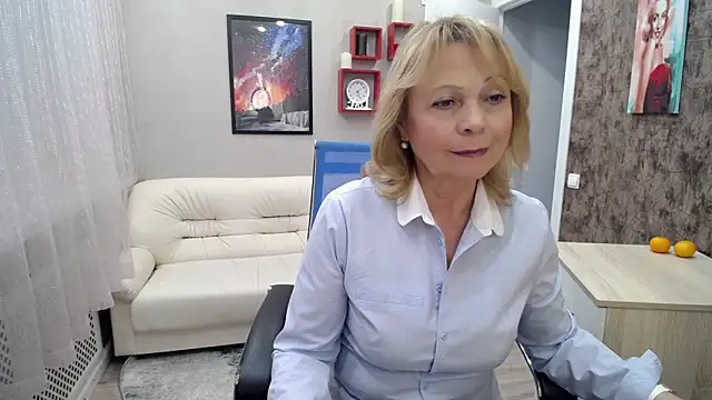 Snapshot of Milla_Cutie18 chatting on February 4, 2025, 9:28 am Milla Cutie18 online show from February 4, 2025, 9:28 am