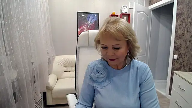 Milla Cutie18 online show from December 20, 2025, 5:36 am