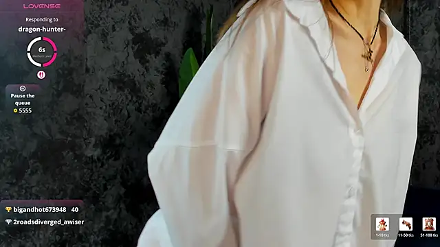 Lillian White online show from May 15, 2026, 11:23 pm