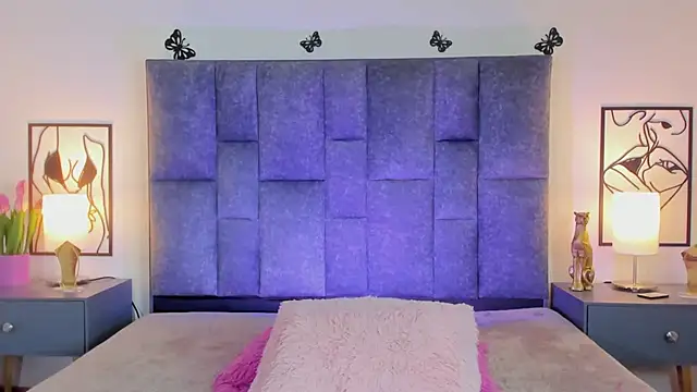 Snapshot of NicolMiller4 chatting on May 11, 2026, 7:11 pm NicolMiller4 online show from May 11, 2026, 7:11 pm